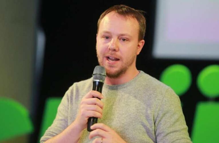 Egy „barát” mindenáron az Orbán-kormány bukását akarja