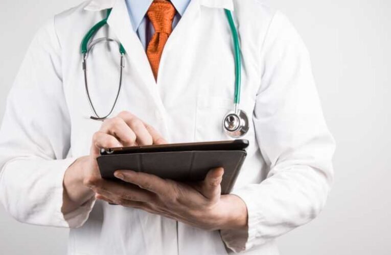 Zsidótörvényeket emleget a Népszava a MOK-kal kapcsolatban