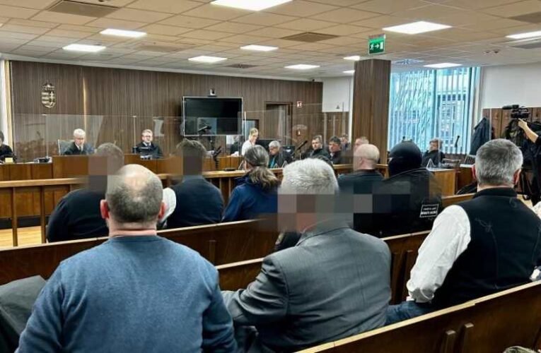 Elkezdődött a Budaházy-ügy másodfokú büntetőpere a Fővárosi Ítélőtáblán