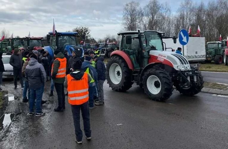 Az ukrán gabona behozatala miatt tiltakoznak a lengyel gazdák