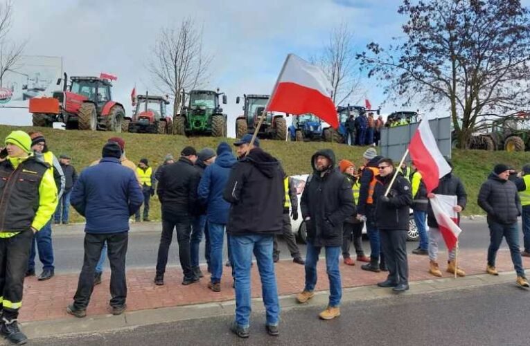 Lengyel államtitkár: igazságtalanok Volodimir Zelenszkij szavai a gabonaexportról