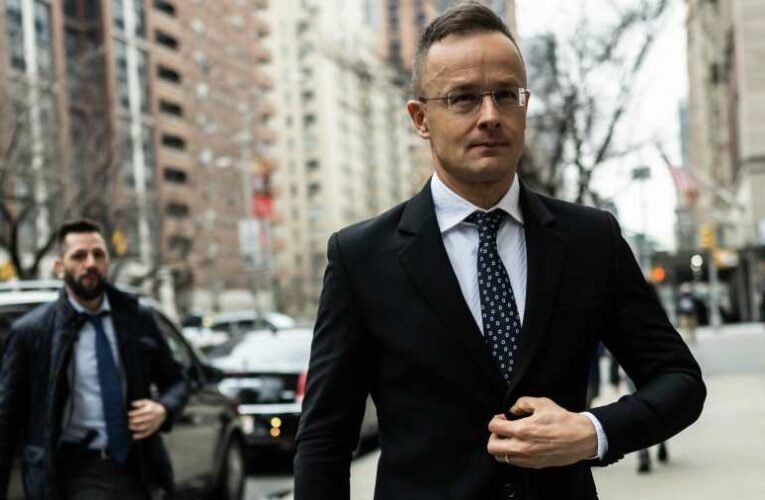 Szijjártó: a világ többi részén nem arat nagy tetszést az európai „háborús pszichózis”