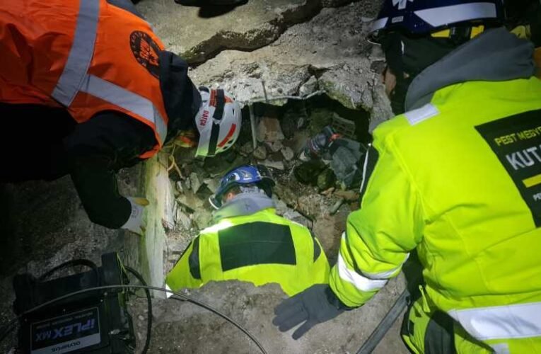 Már tizenhat ember köszönheti életét a magyar mentőalakulatoknak