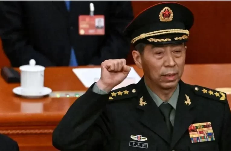 Peking az Egyesült Államok által szankcionált tábornokot nevezte ki új védelmi miniszternek