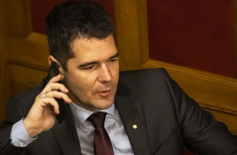 Mi Hazánk: önkényes a Novák Elődre kirótt ötmilliós házelnöki szankció