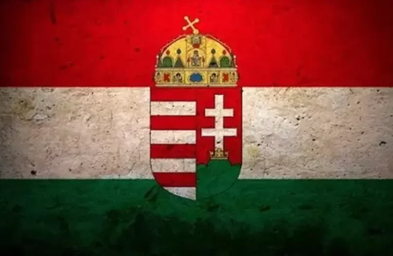 Ma van a magyar zászló és címer napja