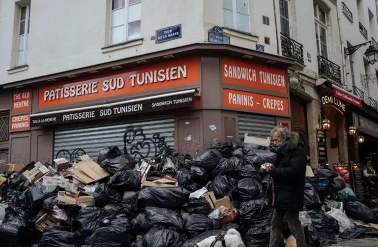 Párizst ellepte a szemét a sztrájk miatt (+videó)