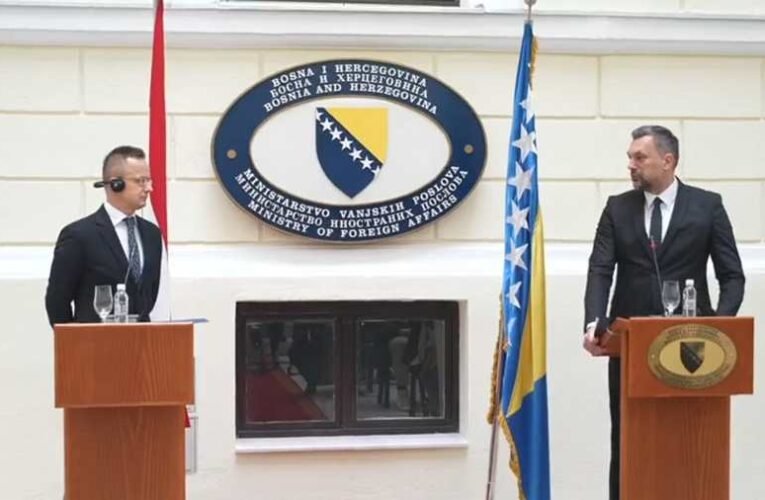 Szijjártó Péter: felháborító, hogy az amerikai külügyminisztérium más országok belügyeivel foglalkozik