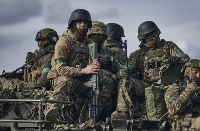 The Wall Street Journal: Az ukránok nem képesek NATO-stílusú offenzívát indítani