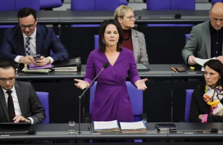 Lengyel, német, svájci reagálás Zelenszkij BT-ben tett indítványaira