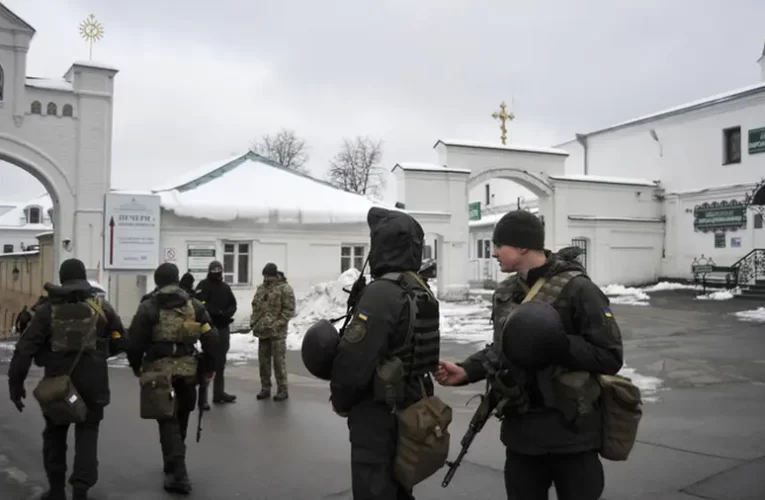 A kijevi rezsim egy szélsőséges nacionalistát nevezett ki a Pecserszka lavra élére