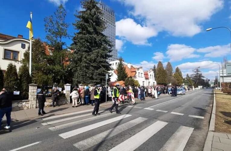 Krakkóban felgyújtotta magát egy ukrán férfi az ukrán konzulátus előtt