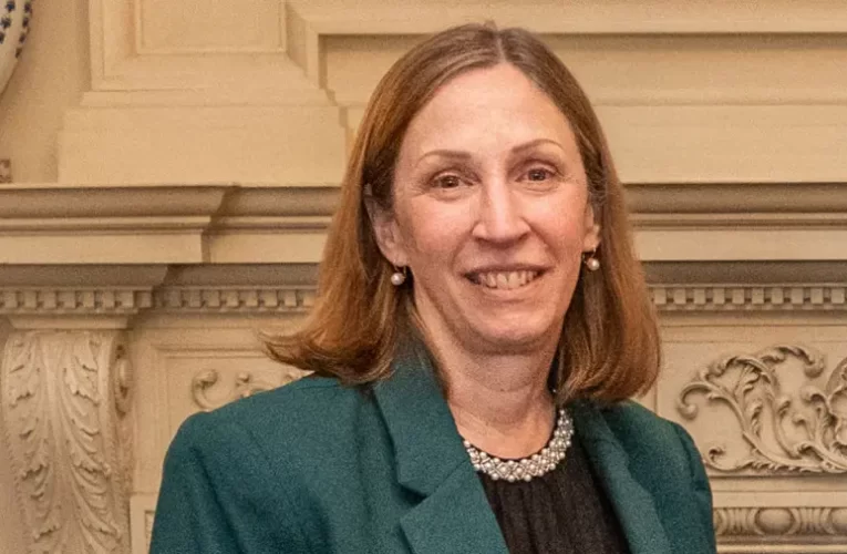 Elutasította az Egyesült Államok moszkvai nagykövete az orosz alsóház meghívását