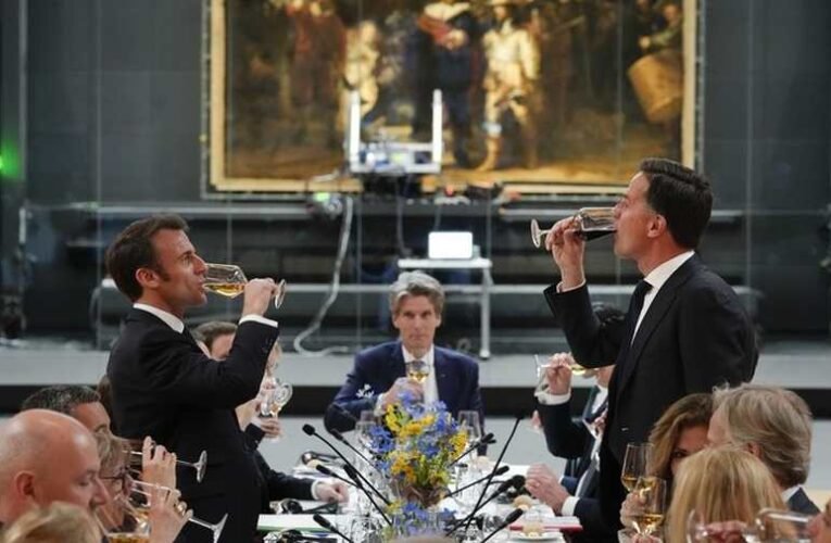 Macron: Franciaország nem lesz az Egyesült Államok „vazallusa”