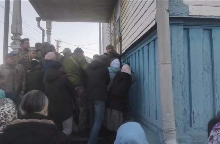 Videó: újabb ortodox templomot szálltak meg az ukrán fegyveresek