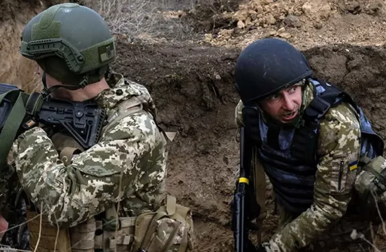 Bild: az ukrán katonák nem értik miért harcolnak Bahmutban