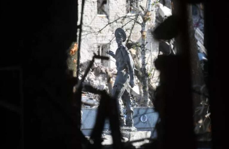 Scott Ritter amerikai elemző: Bahmut bevétele orosz katonai győzelem