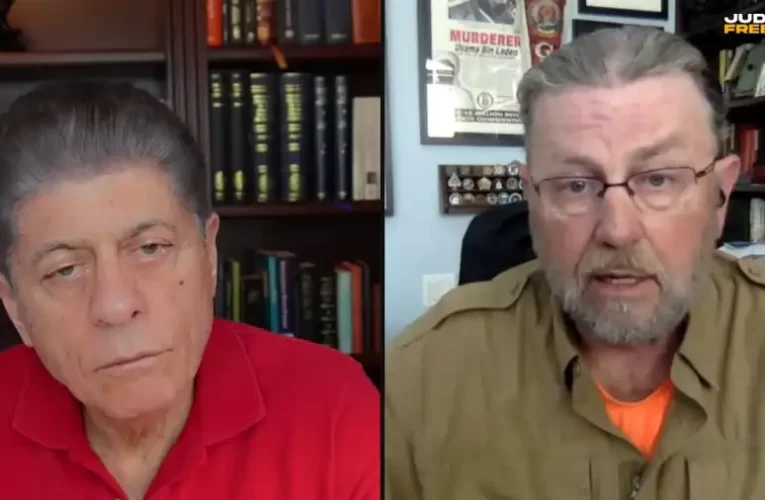 Larry Johnson volt CIA-tiszt az USA katasztrófáját jósolja