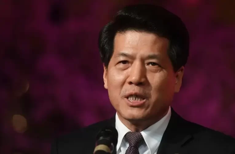 Kína felszólítja az EU-t, hogy az ukrajnai konfliktus „kiváltó okaival foglalkozzon ”