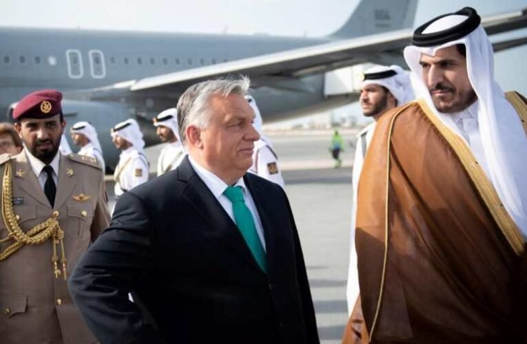 Ha nem tudta volna: ezért tapsolták meg Orbán Viktort Katarban