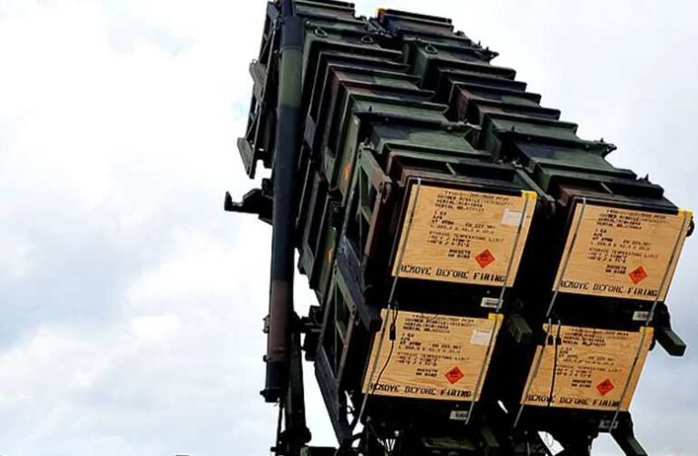 Kínai lap: Oroszország megsemmisítette Zelenszkij „elpusztíthatatlan vaskupoláját”