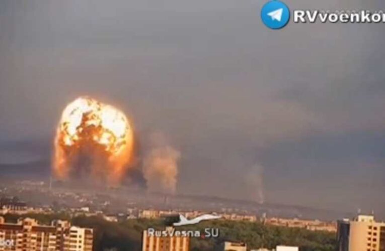 Videó: Hatalmas robbanás – ukrán lőszerraktárra mért csapást az orosz haderő