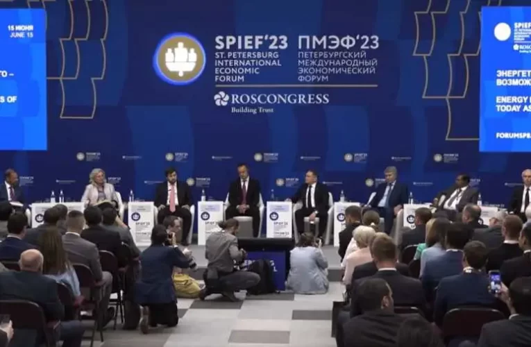 Szijjártó Péter Szentpéterváron: az energiabiztonság a modern gazdaság alapja – 2. rész (videóval)