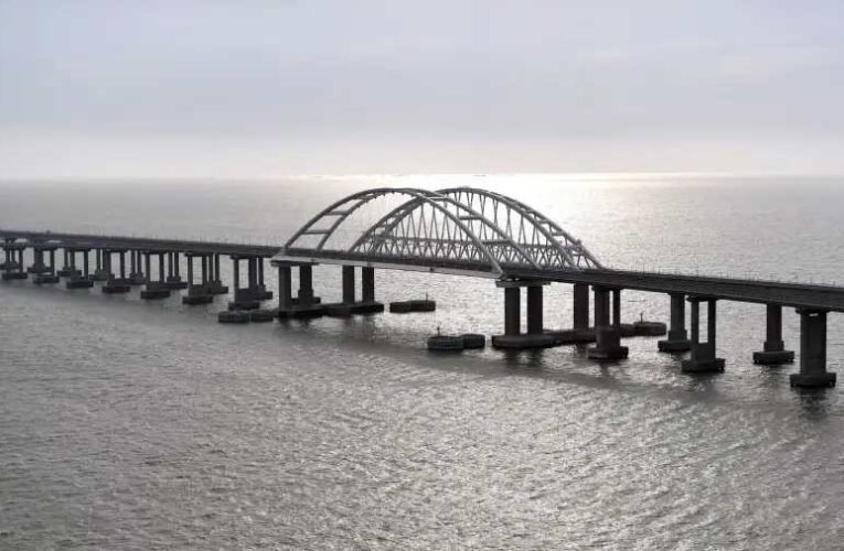 Moszkva felmondta a Kercsi-szoros és a Azovi-tenger használatáról Kijevvel kötött szerződést