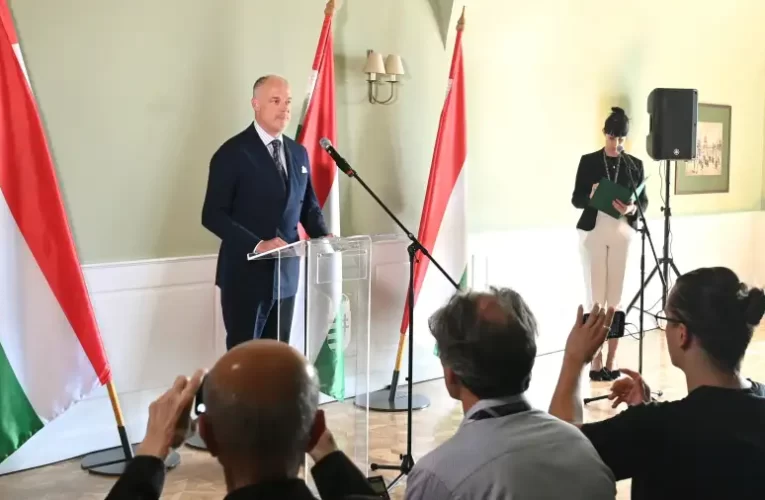 Helikopterbaleset: Horvátországba tart a magyar vezérkari főnök