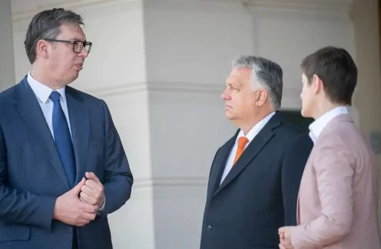 Budapestre látogat ma a szerb elnök