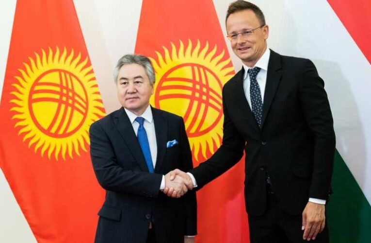 Szijjártó Péter: Magyarország versenyelőnyben van a megnövekedett jelentőségű Közép-Ázsiában