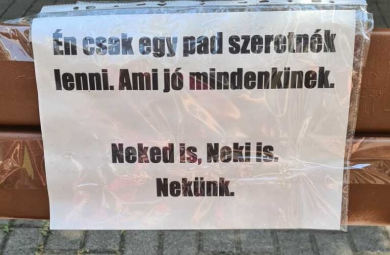 Feladták a buzik, ismét barna a pad és így is marad!