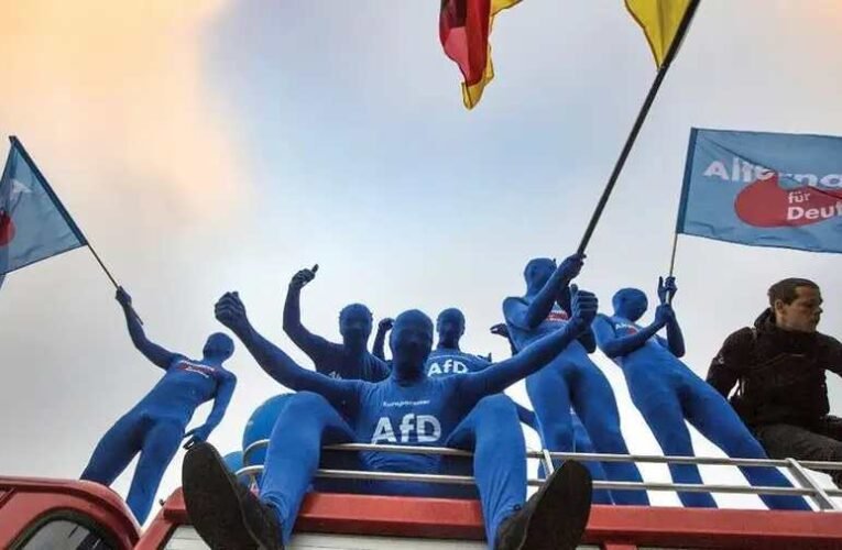 Retteg a német mainstream: 20 százalék fölé mérték a karanténban lévő AfD-t