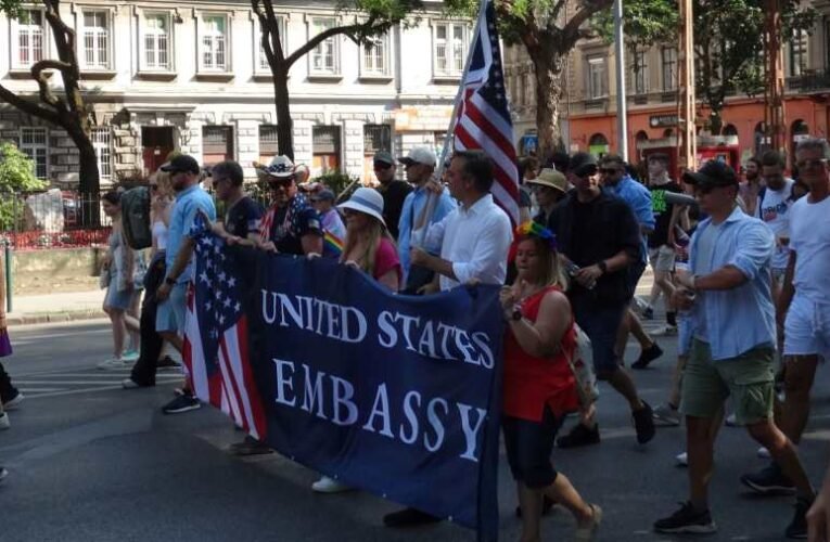 Téglásy Imre: “Szivárványdiplomácia” – vagy amit nem akarunk