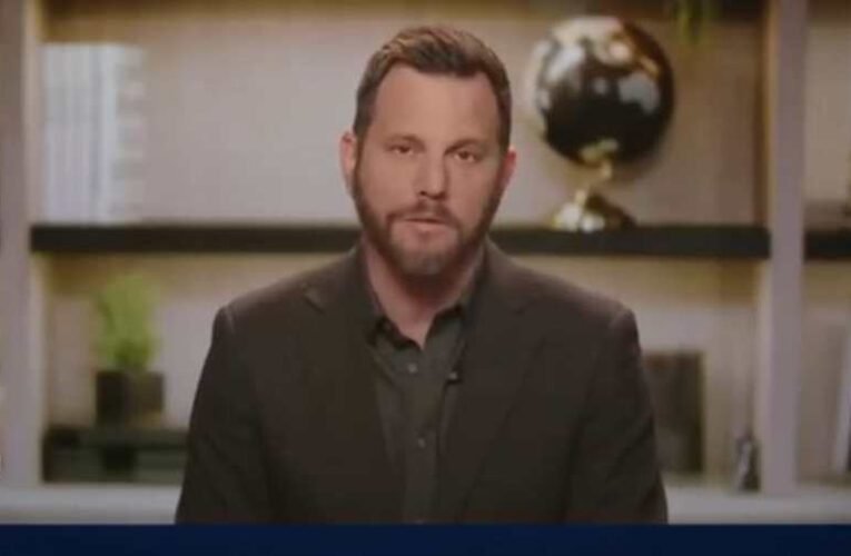 Amerikai politikai szószóló: Van egy ember aki cselekszik, egy világvezető aki a békére szólít fel, ő Orbán Viktor