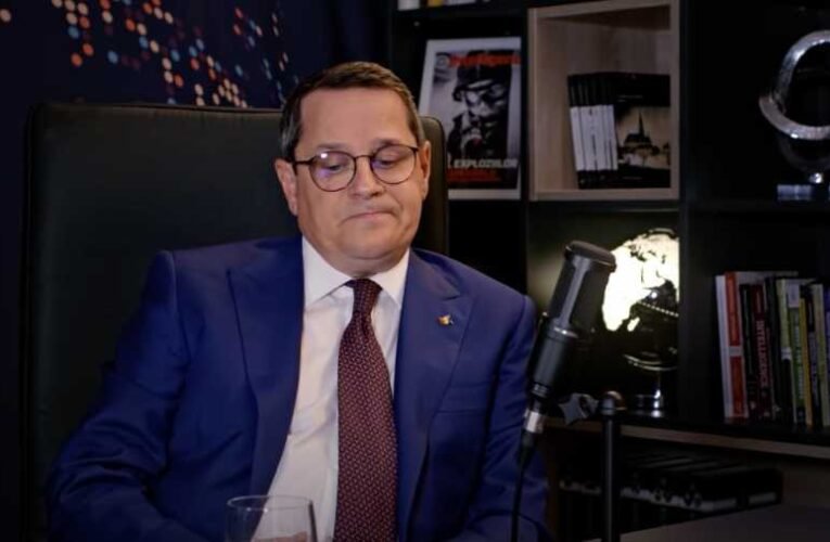 Lemondott Eduard Hellvig, a Román Hírszerző Szolgálat vezetője