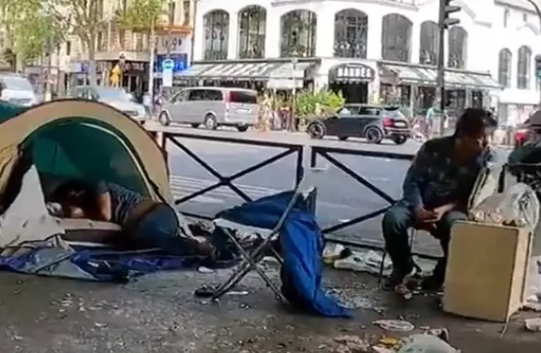 Ez is Párizs, Macron Párizsa – migránsok, szemét, bűnözés  (videó)