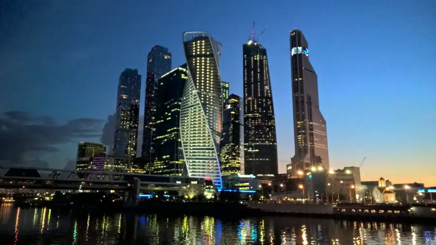 Drntmads rte Moszkva ikonikus zleti kzpontjt a Moszkva City-t