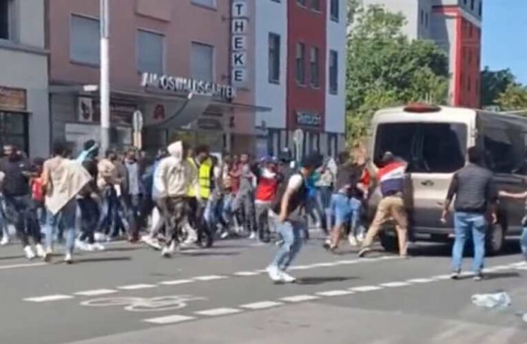 Afrikaiak okoztak zavargást Németországban, huszonhat rendőr sérült meg