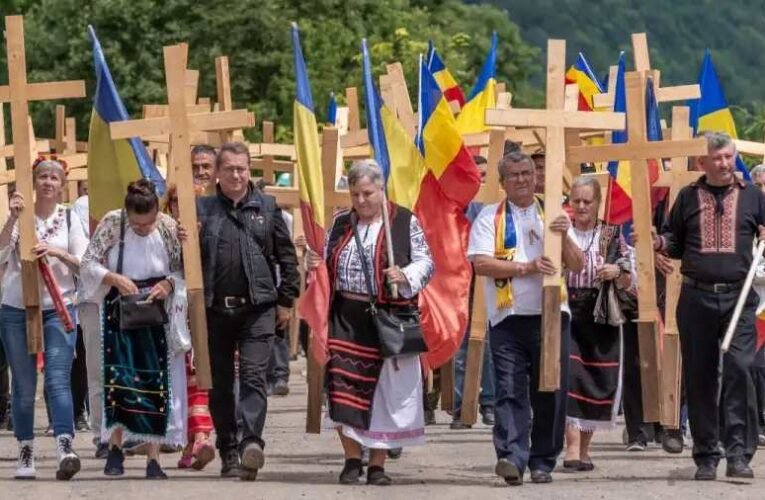 Úzvölgyi katonatemető – A román védelmi minisztériummal készül tárgyalni az újabb kereszteket kihelyező szervezet