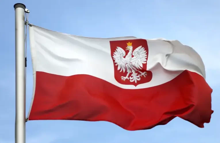 Lengyelország megkezdte kiadni Ukrajnának a hadköteles korú ukrán férfiakat