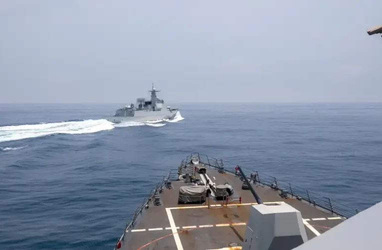 Peking szerint az USA „ketyegő bombává” változtatta a Dél-kínai-tengert