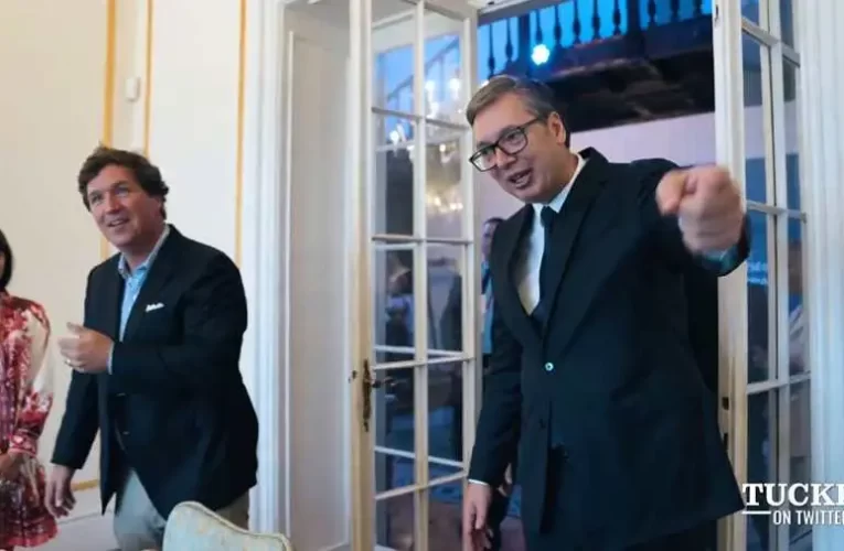 Budapesten találkozott Tucker Carlson és Aleksandar Vučić szerb elnök