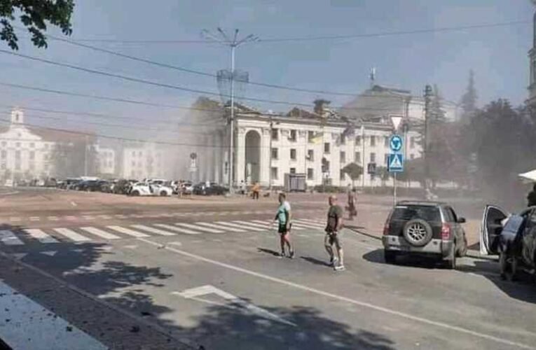 Drónkiállítást ért orosz rakétacsapás Ukrajnában