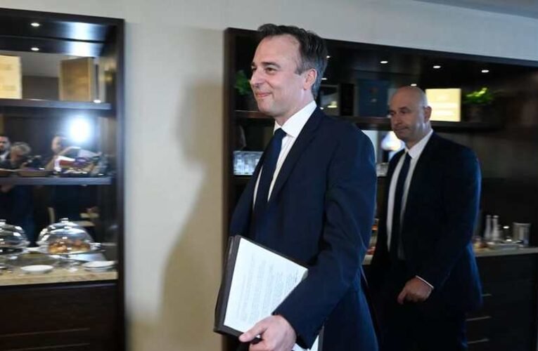 Nocsak, David Pressman titokban elismerte a kormányzat sikerét