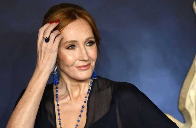 Folytatódik J. K. Rowling vesszőfutása – nem kímélik a Harry Potter-sorozat írónőjét