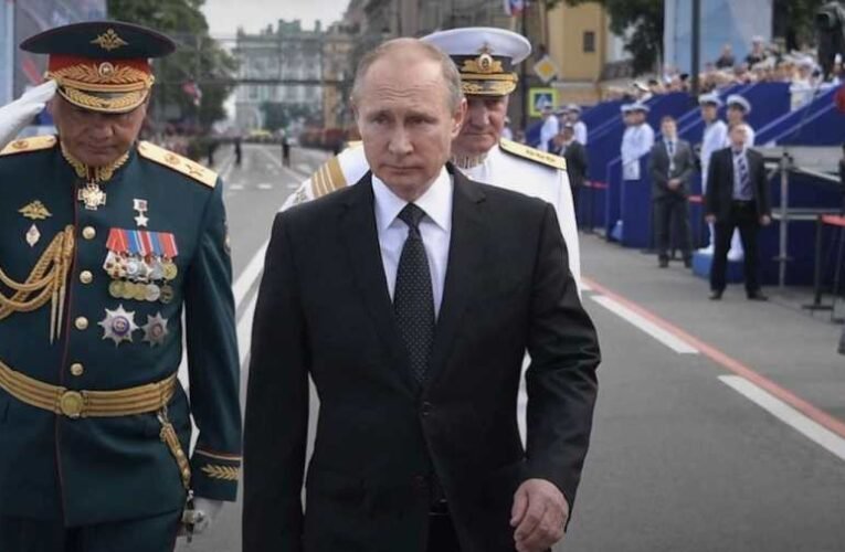 Már megint Putyin leváltására készülnek – „újra halálos beteg” az orosz elnök