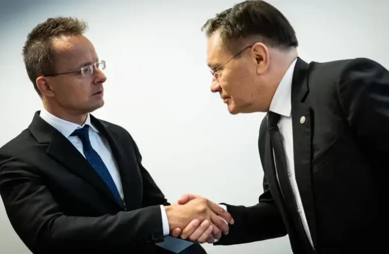 Szijjártó Péter: menetrend szerint halad a paksi atomerőmű bővítése