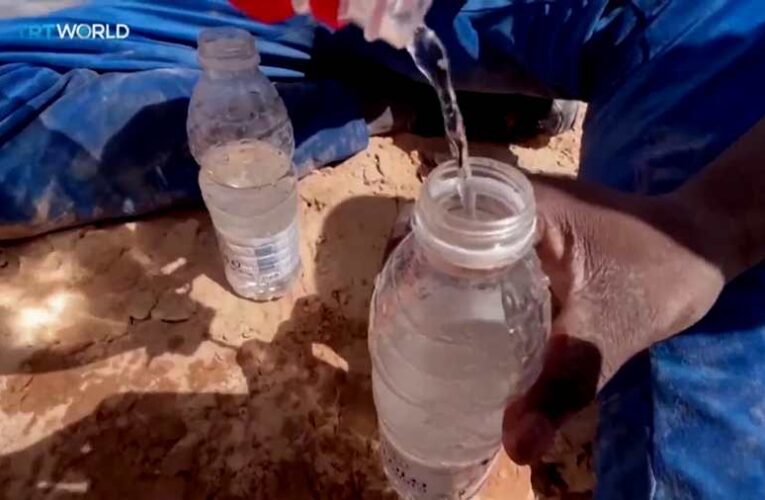 Migráció: Ahogy a sivatagban, úgy a tengeren is egy üveg víz lehet a túlélés feltétele