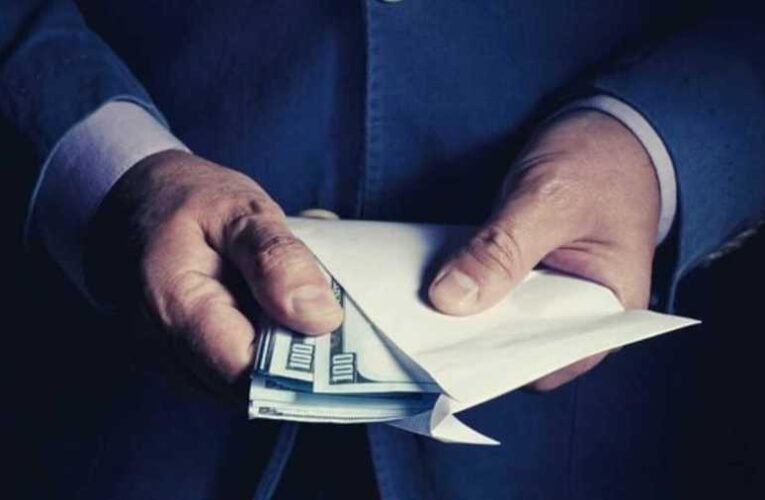 Gazdasági csalás miatt vádat emeltek Pécsvárad polgármestere ellen